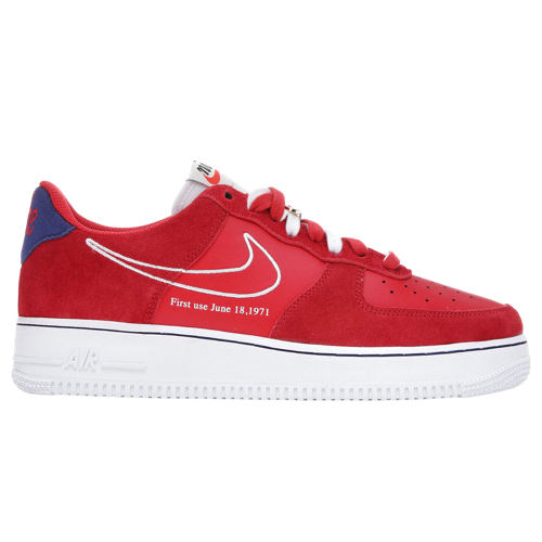 Los clásicos Air Force 1 Low de Nike en rojo