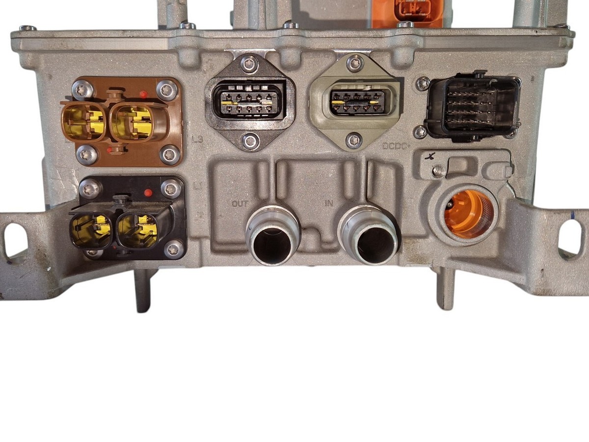 OPEL CORSA F ELECTRIC POWER CONVERTER 9857629980