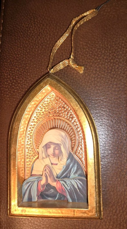 Vintage 1996 Praying Madonna Hallmark Christmas Ornament Virgin Mother Mary 3D