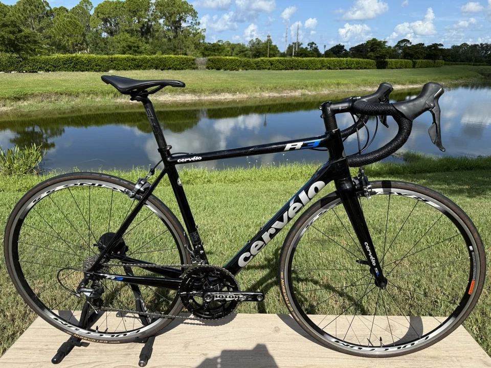 Cervelo R3 Carbon Road Bike, 54cm, 11 Speed, New Parts, Tuned & Cleaned - Image 2 of 4