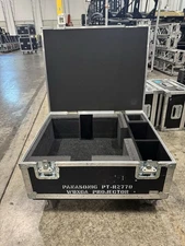 PANASONIC PT-RZ77O-790  WUXGA PROJECTOR ROAD CASE