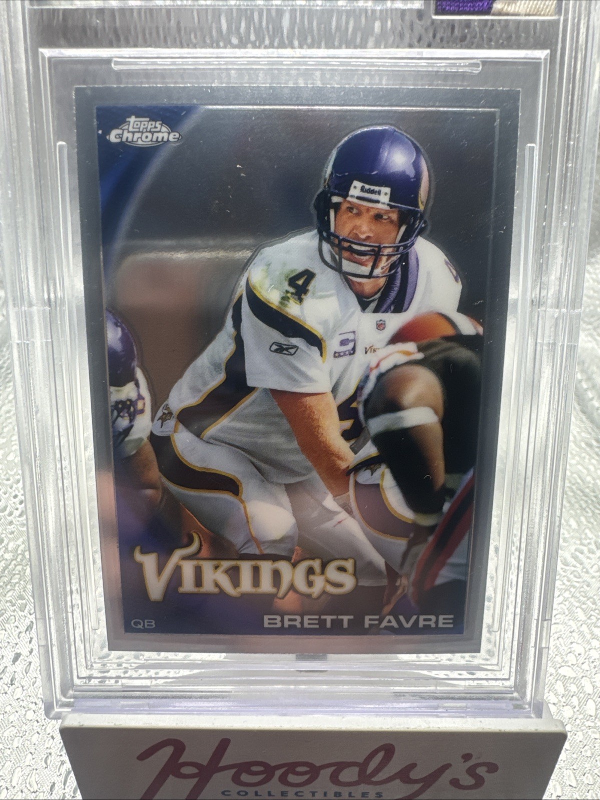 Topps 2010 Chrome | BRETT FAVRE #C90 Vikings Memorabilia BGS 9| Game Used Jersey view 11