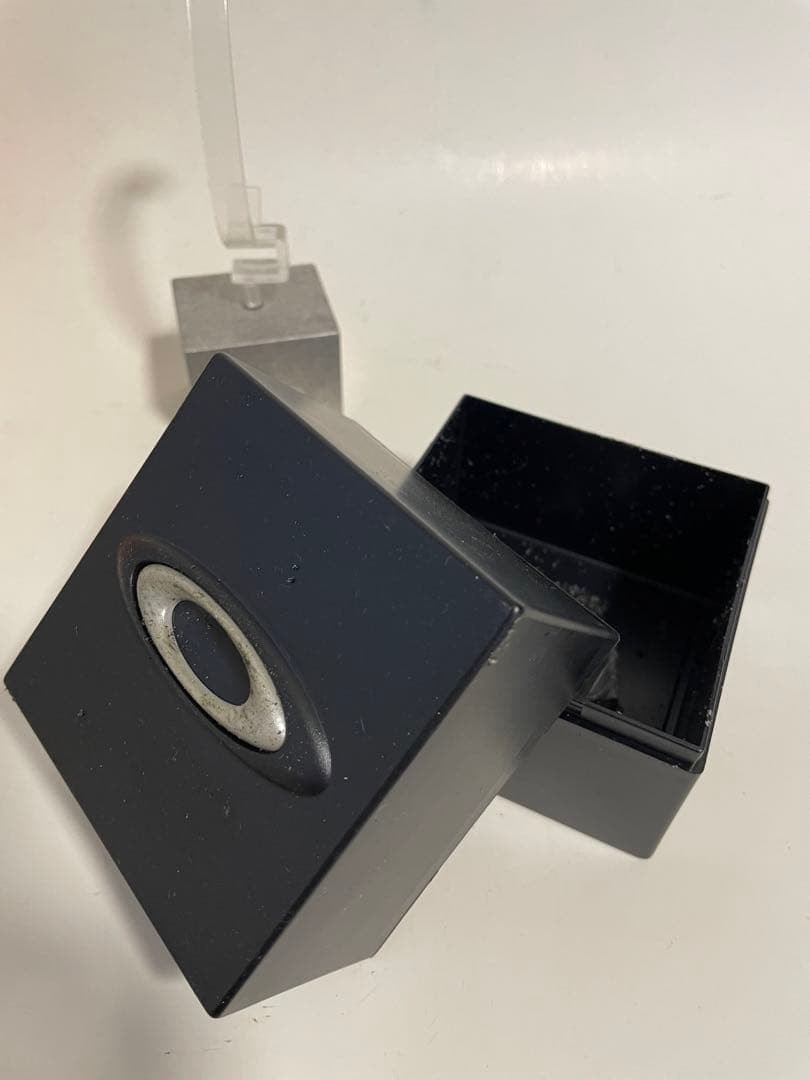 Oakley Crush 2.5 Watch Rare Vintage Y2K Futuristic Design Silver