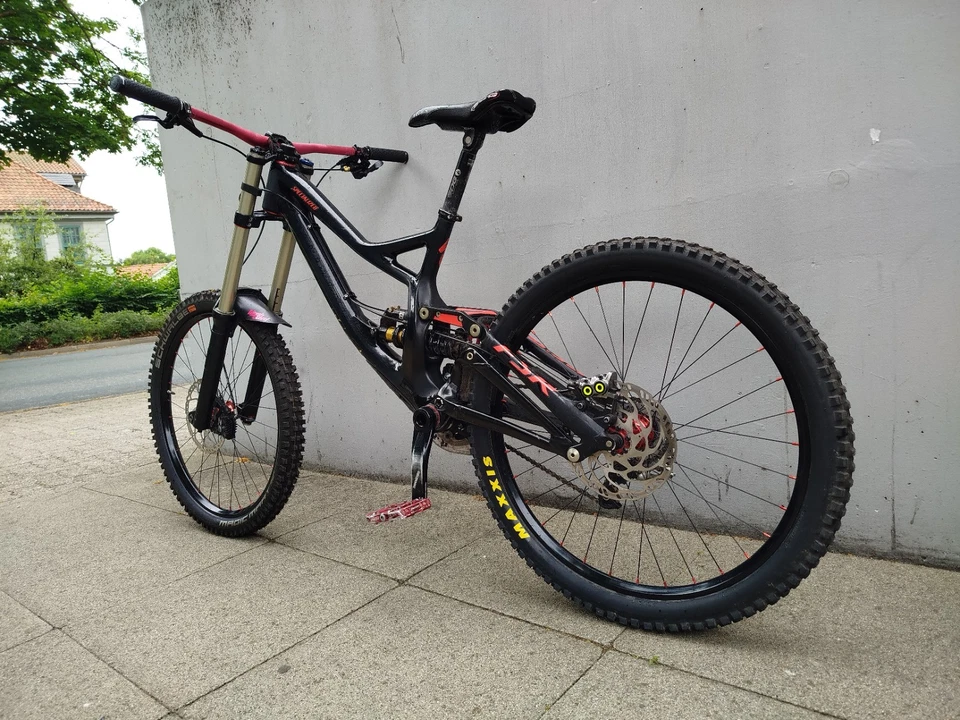 Specialized S-Works Demo 8 Carbon - Bild 4 von 4