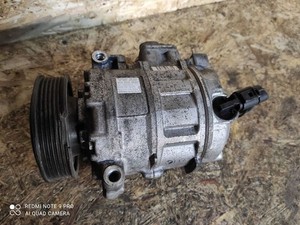 Volkswagen Touran I 2005 Klimakompressor Pumpe 1K0820859M Diesel 77kW VLM33607