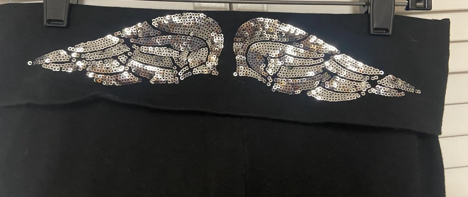 Леггинсы Victoria's Secret розовые складные блестящие ангельские крылья винтажные б/у в отличном состоянии трудно найти размер M - Изображение 2 из 4