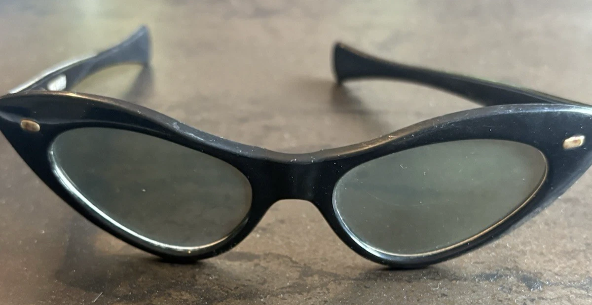 True Vtg 50s MCM Womens Cat Eye Polarized RX Black Sunglasses Retro Rockabilly Cat Eye Black Vintage Sunglasses for sale | eBay main image 2