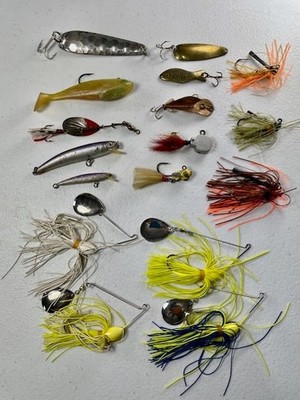 17 Vintage & Used Fresh Water Fishing Lures, Jigs, Spoons, Spinner Baits