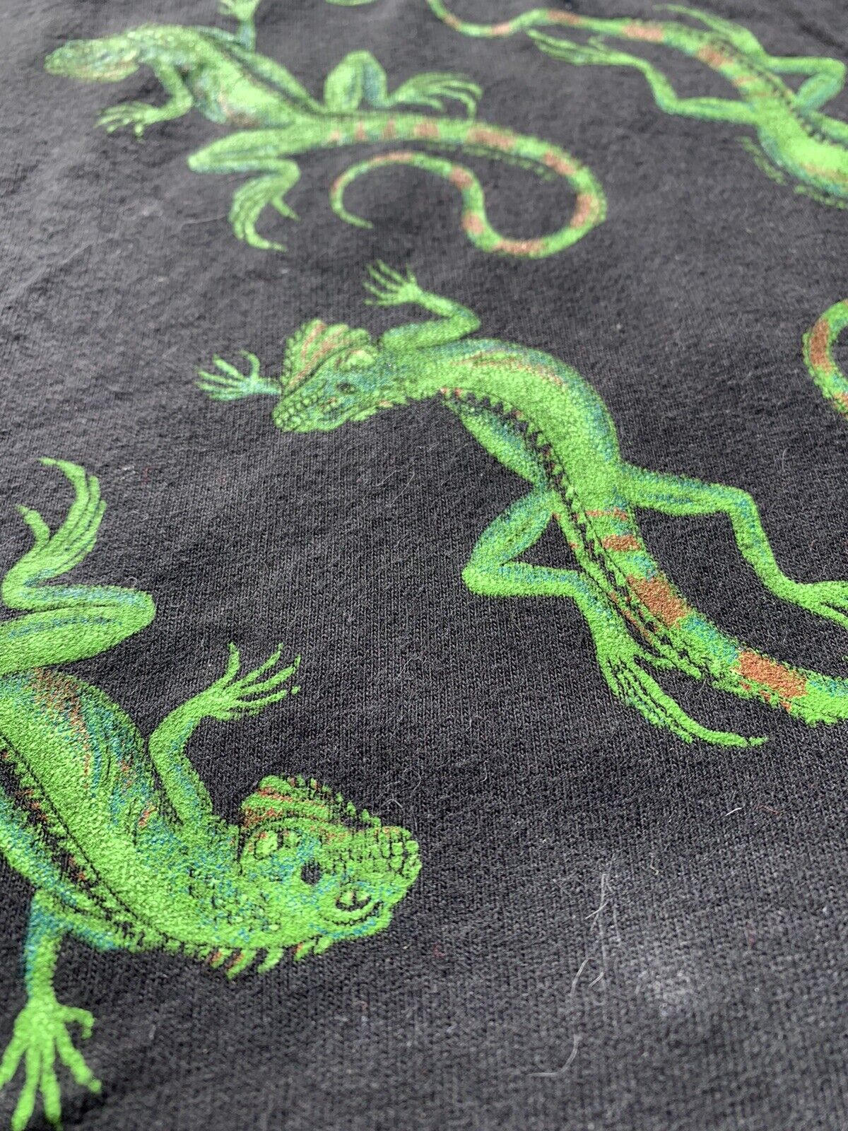 Vintage All Over Print Iguana Lizard T Shirt Sing… - image 6