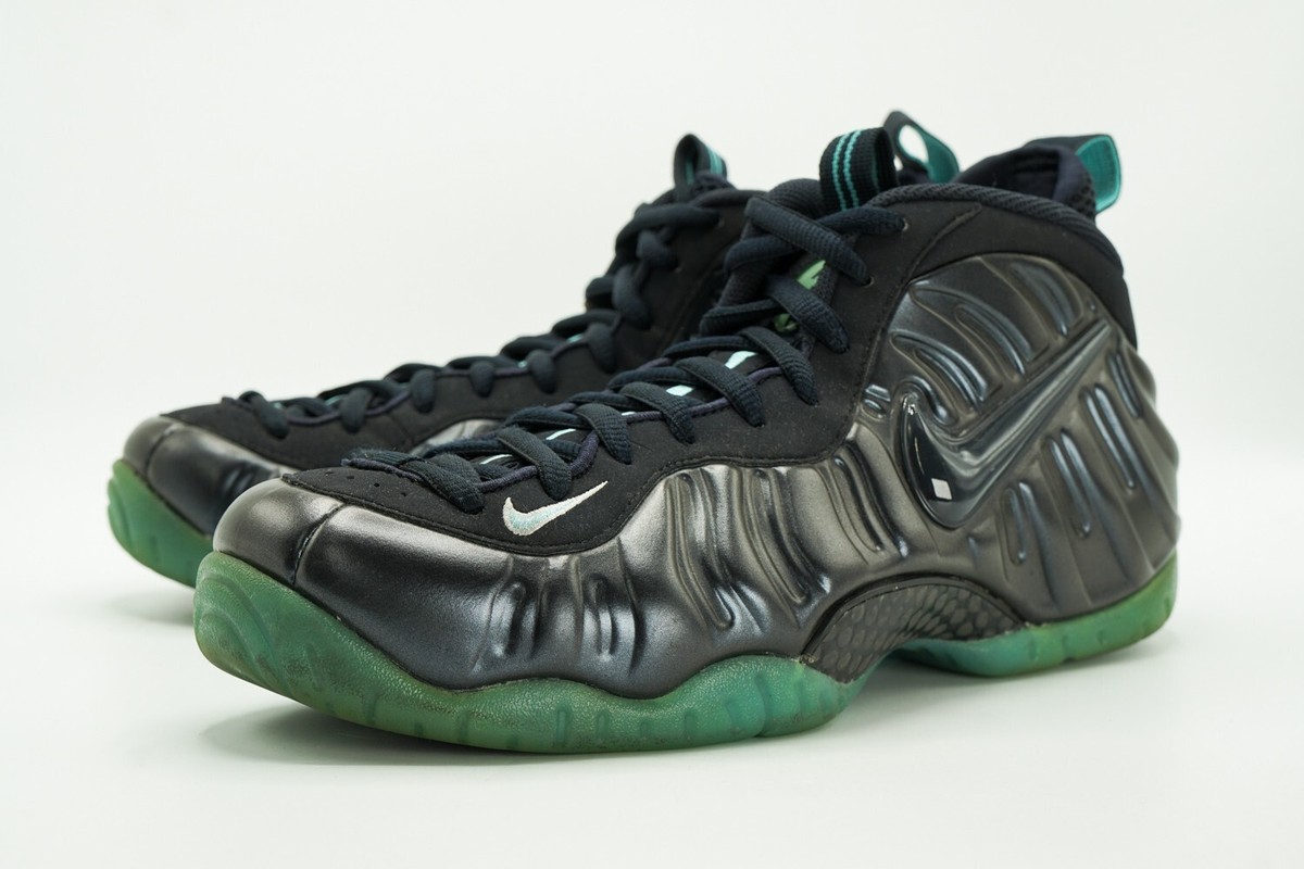 NIKE AIR FOAMPOSITE PRO USED SIZE 8.5 DARK OBSIDIAN BLUE