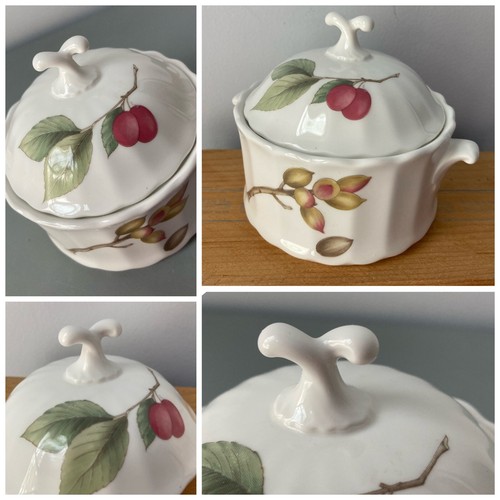 Mikasa Belle Terra Maxima Sugar Bowl Dish Lid CAJ05 Perfect Walnut Berries White - Picture 3 of 11