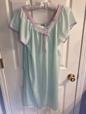 VTG RIKKI NEW YORK SHINY Nylon Nightgown Mint  Purple SOFT SILKY SHEER USA SZ S