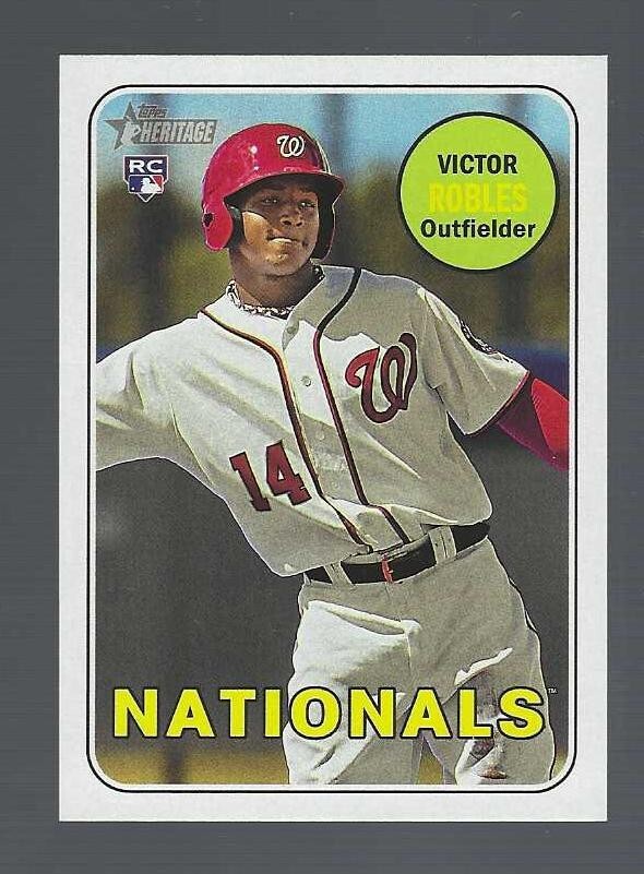 2018 Topps Heritage 284 VICTOR ROBLES Action Image Variation Nationals Rookie