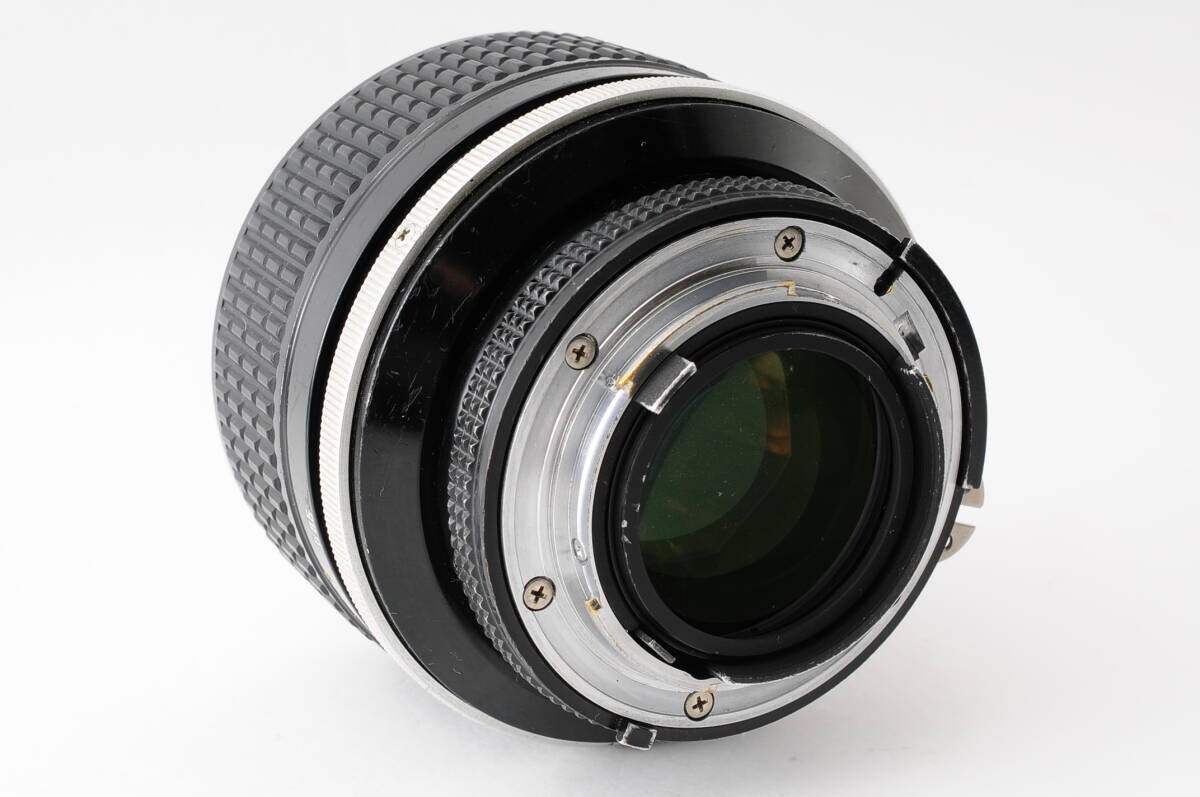 SIC [N MINT] Nikon Ai-s ais Nikkor 85mm f1.4 MF Portrait Lens From