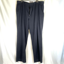 Dockers D3 Mens 38x32 Classic Fit Black Chino Pants Straight Leg Flat Front Flaw