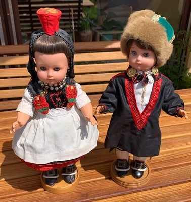 2 Trachtenpuppen von Hans Völk 40 cm mit Schlafaugen Alte Künstlerpuppen um 1960
