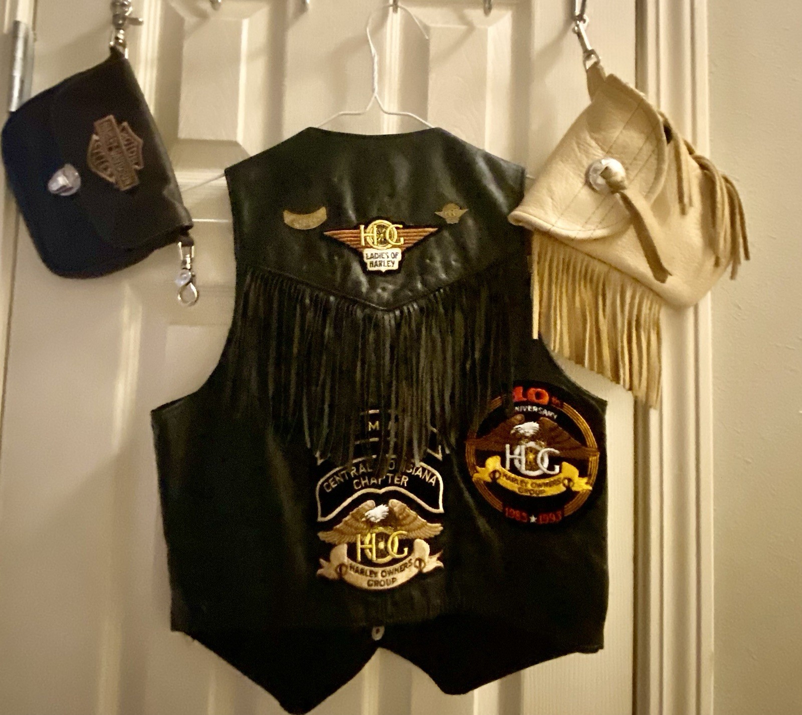 Leather Harley Vest Medium Pouches Pins