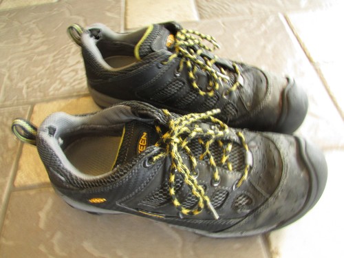 waterproof work sneakers
