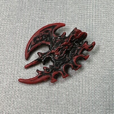 Vintage 1995 TOYBIZ MARVEL Spiderman Carnage Unleashed Red Axe Hand Accessory