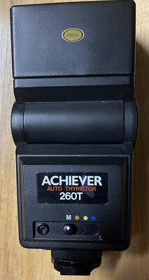 Achiever Auto Thyristor 260T Camera Flash w/Case Shoe Mount Tested