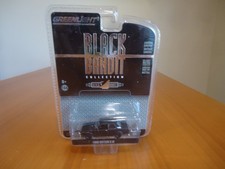 Greenlight 1/64 Black Bandit 1968 Datsun 510 Series 19 LE