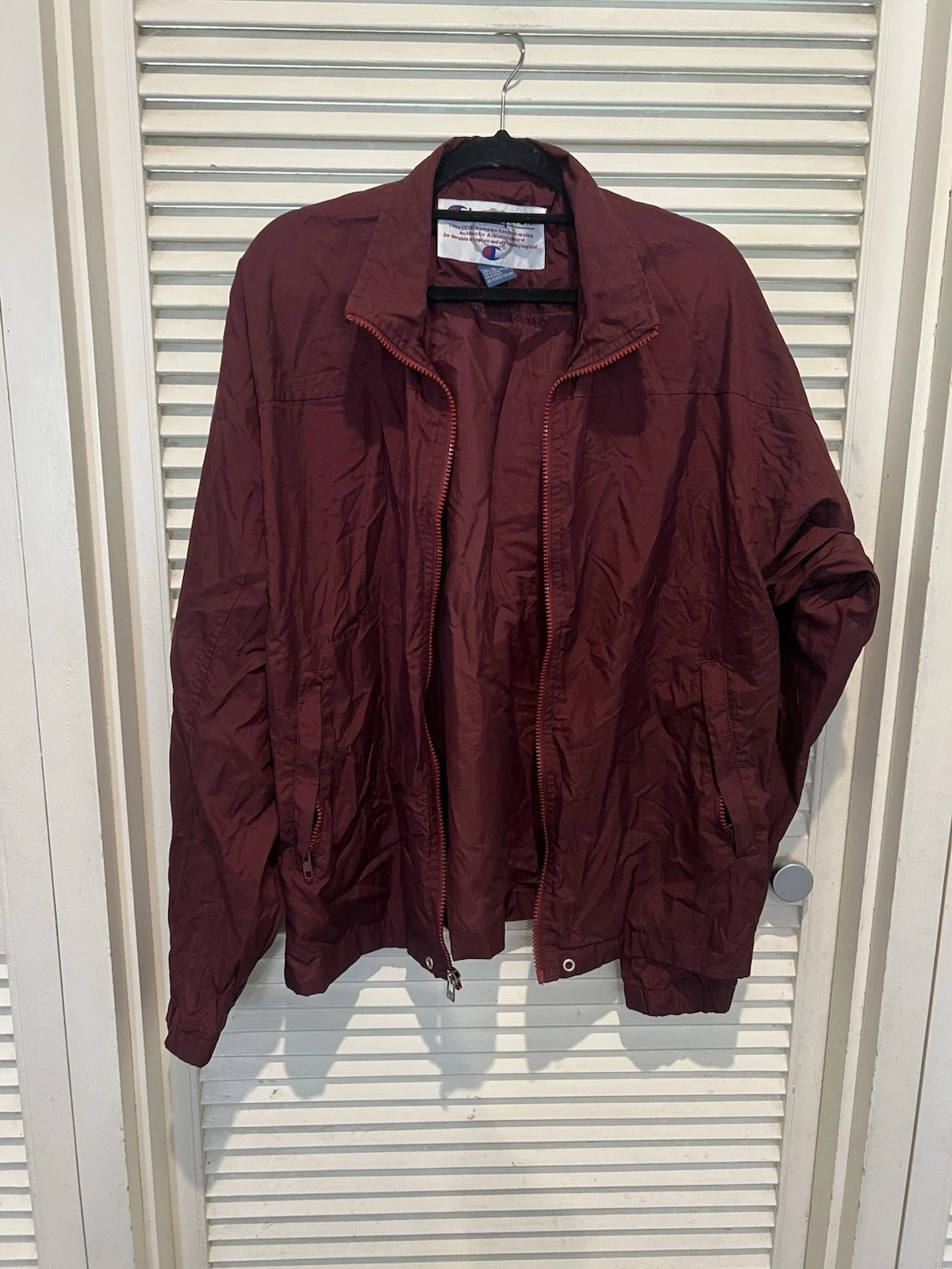Champion Jacket Mens Small Maroon Full Zip Windbreaker Coat