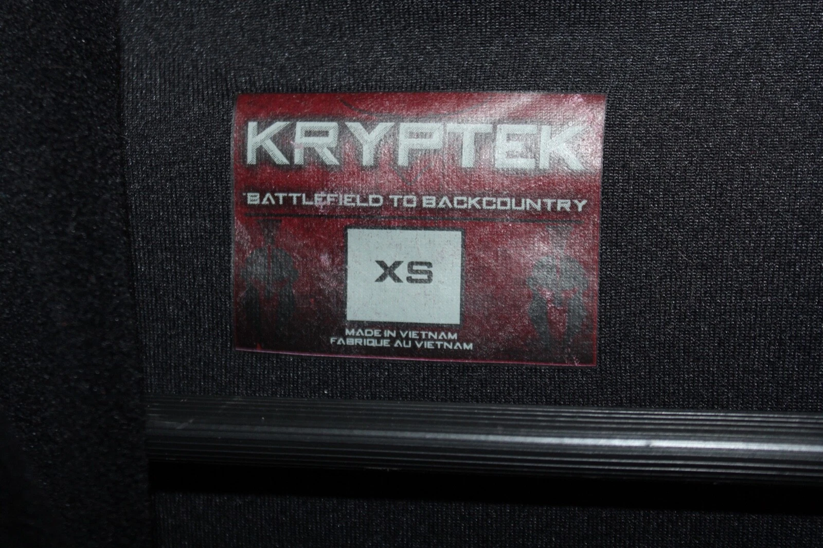 VETEMENTS Felpa con cappuccio KRYPTEK uomo taglia XS foderata in pile nera verde bordo 1 4 zip