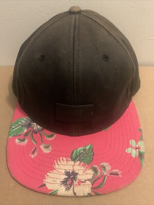 VANS Patch Snapback Hat black Cap Pink Floral Brim
