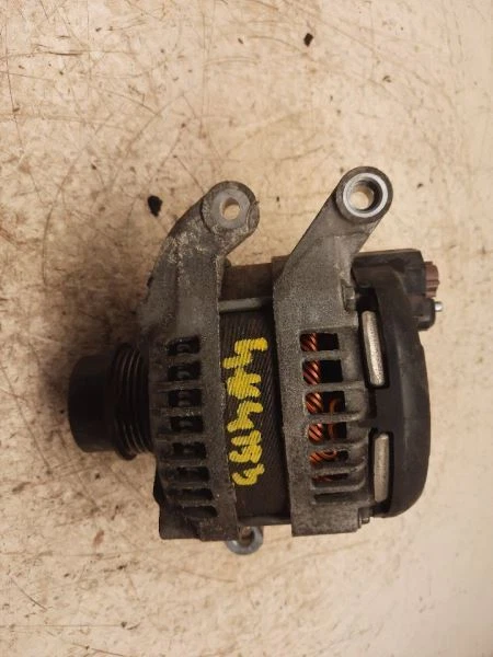 Alternador 2018 MKC Sku#3914241 Foto 2 de 4