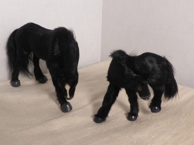 Realistic 2 Black Stallion Horse Figurine Figurines Figure Lot Real Animal Fur??