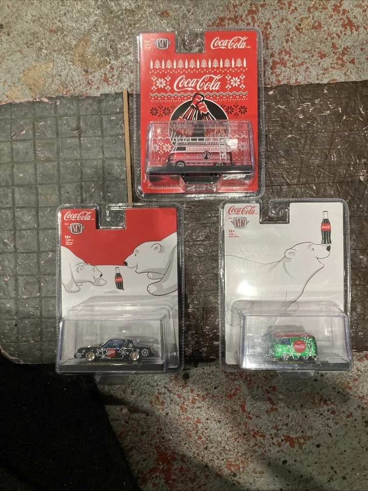 M2 Machines 2025 Christmas 1960 VW Delivery Van Coca-Cola / 3 Pack - Image 2 of 4