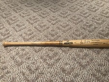 Luis Gonzalez Game-Used 1992-95, Worth WC42 Professional Model Bat! Signed JSA