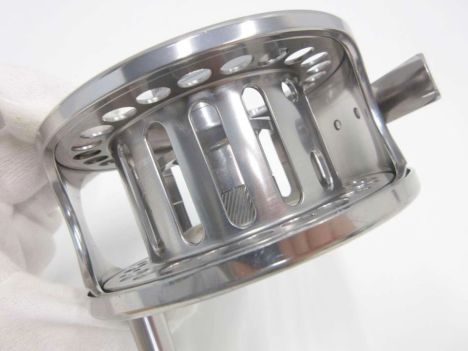 LOOP EVOTEC LW 6/8 Left-handed Fly Fishing Reel - Image 4 of 4