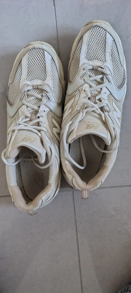 New Balance 530, photo 1 of 5