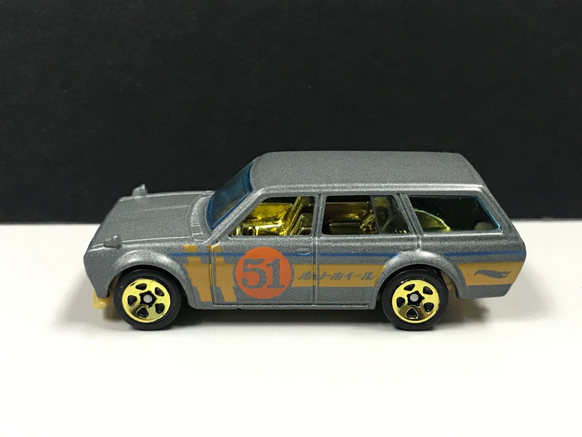 ホットウィールSTH。 DATSUN 510wagon。 Hot Wheels Datsun Wagon 510 Super Treasure Hunt Smooth Grill
