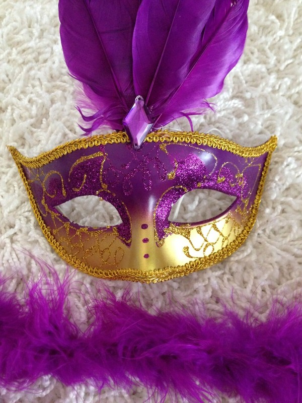 Adult Halloween Costume Bling Purple & Gold Mardi Gras Mask & Feather Boa
