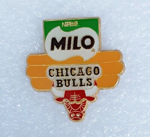 Chicago Bulls are an American professional basketball team lapel