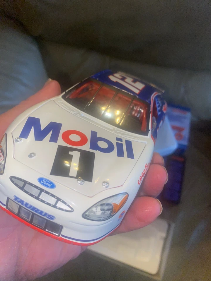 Jeremy Mayfield #12, 2000 Taurus, Mobil 1. 1:24 Action, NASCAR - Image 4 of 4