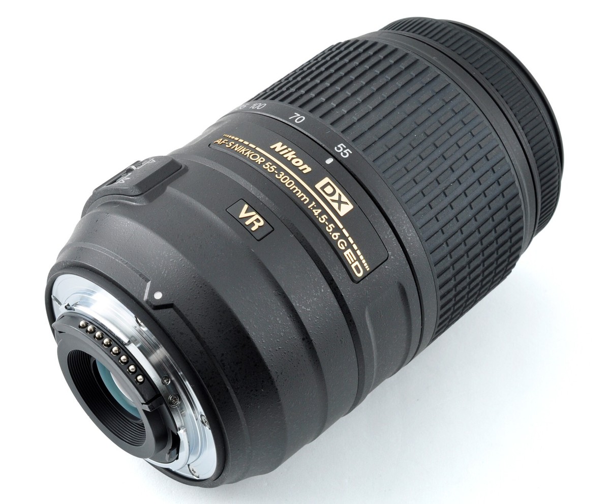 Nikon AF-S DX NIKKOR 55-300mm f/4.5-5.6G ED VR [Top-Mint