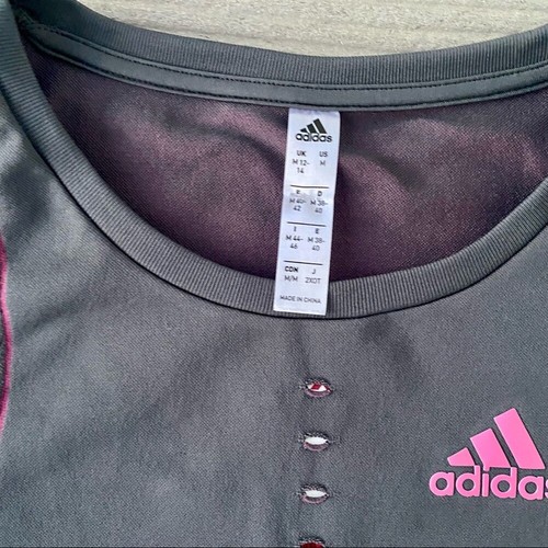New Woman’s Adidas Gray Laser Cut Primeknit Gym Short Sleeve Shirt Medium - Picture 2 of 11