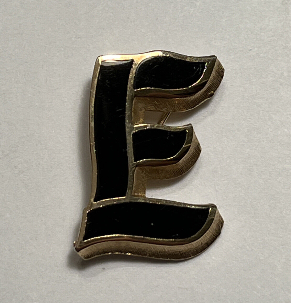 Vintage Signed Lisner Initial “E” Black Enamel Go… - image 2