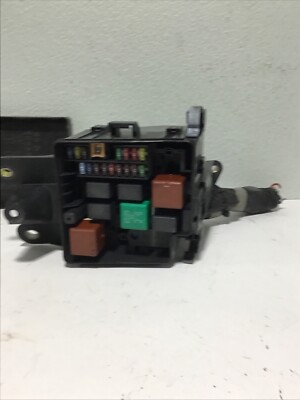2001 2003 Lexus LS430 Fuse Relay Box OEM Left Front Underhood UCF30L Fast Ship