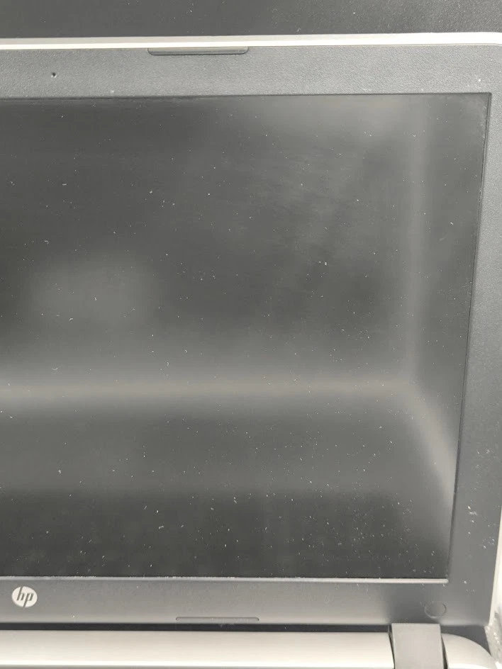 HP Pavilion 15-ab129no Laptop - AMD A4 4GB RAM Ohne SSD - Bild 4 von 4