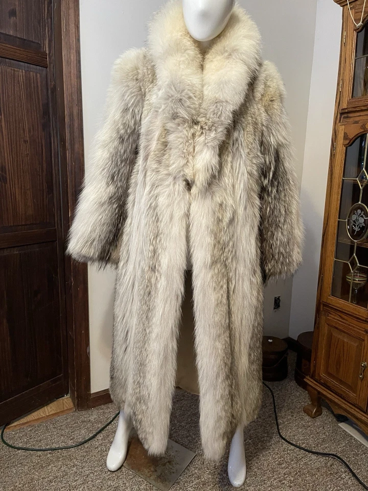 全长狐狸毛皮大衣尺寸 8-10 华丽状况“考夫曼”匹兹堡 — 第 2/4 张图片