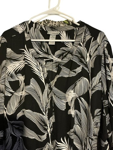 Catherines Dress/Duster Blk/wht Leaves Tab Sleeve 3X 26/28 L=33 Polyester Bin73 - Picture 4 of 5