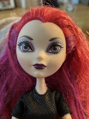 Ever After High Dragon Games Teenage Evil Queen Mira Shards Doll