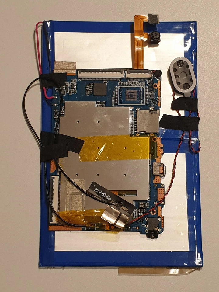 Carte mère tablette Carrefour CT100 - Mother Board 8 Go - Originale - Photo 2/4