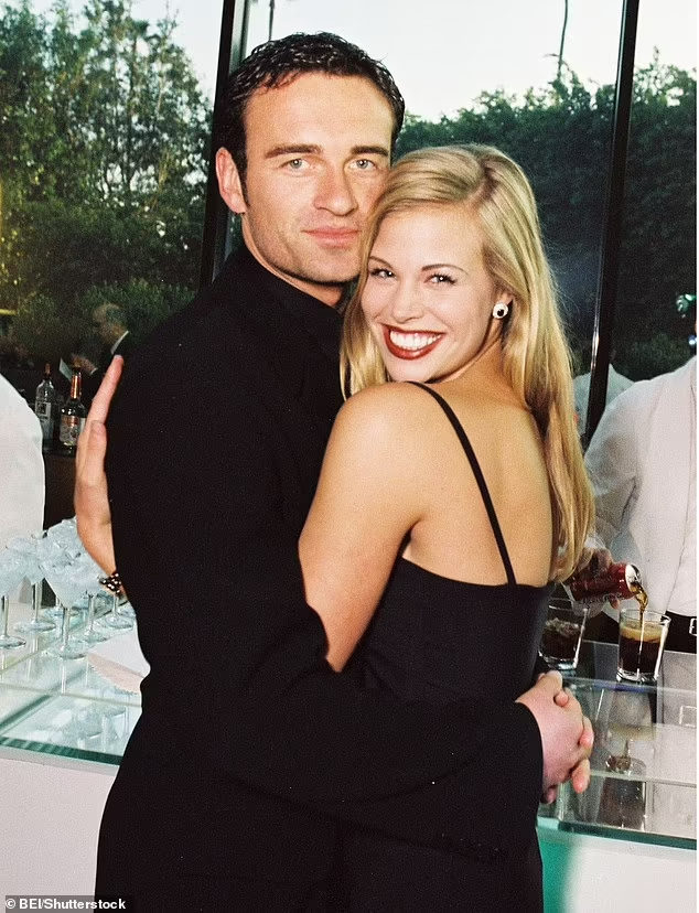 BEAUTIFUL BROOKE BURNS JULIAN MCMAHON 8X10 Photo UK