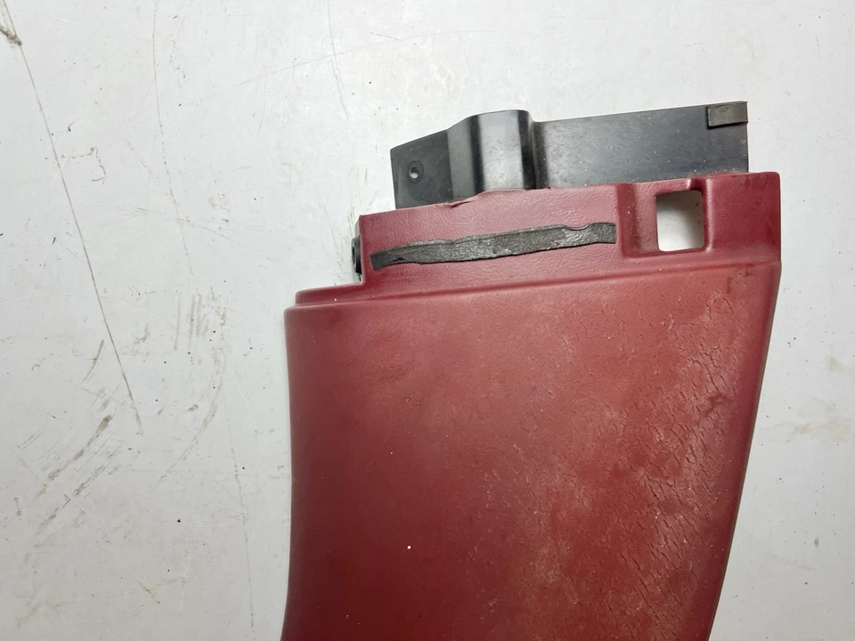 Buick Reatta 1988-1991 cupé conductor izquierdo trasero vela superior panel de ajuste rojo Burg Foto 2 de 4