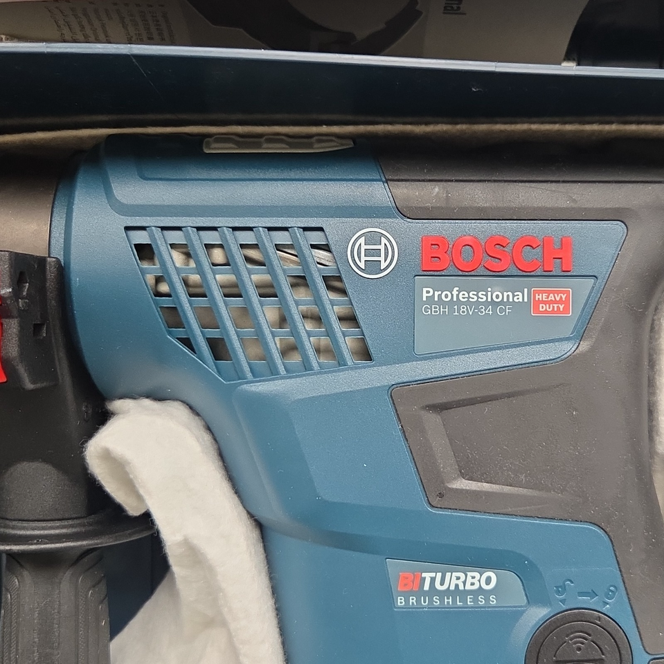 BOSCH PROFESSIONAL GBH 18V 34 CF BOHRHAMMER | eBay.de